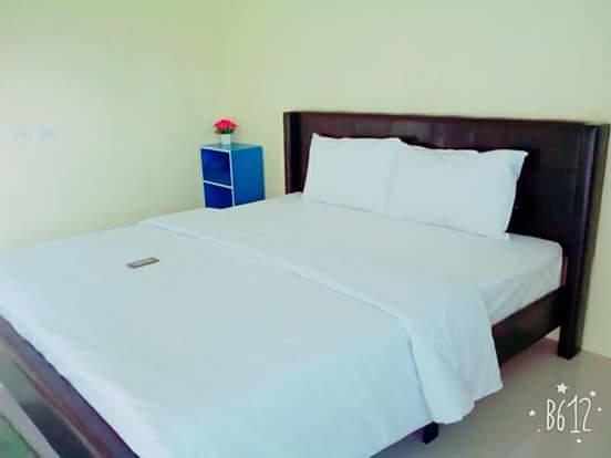 Bangtao Mango House (Adults Only) Apartment Pantai Bang Tao Bagian luar foto